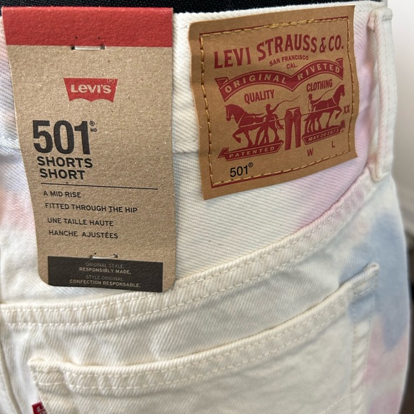 Levi’s 501 Jean shorts, white tie-dye - Picture 2 of 5